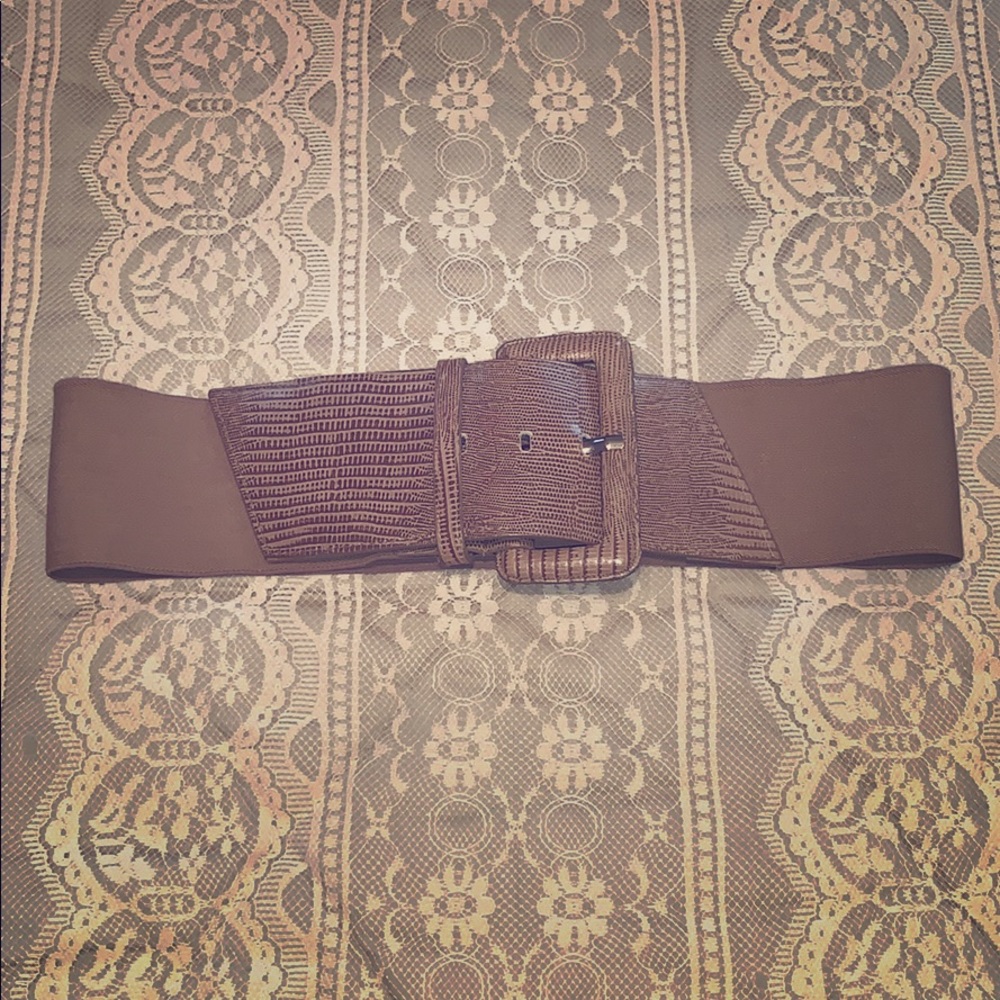 Tan belt